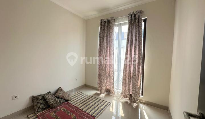 Rumah Mewah Bagus 2 Lantai Siap Huni Di Podomoro Park Buah Batu Rumah Mewah Bagus 2 Lantai Siap Huni Di Podomoro Park Buah Batu