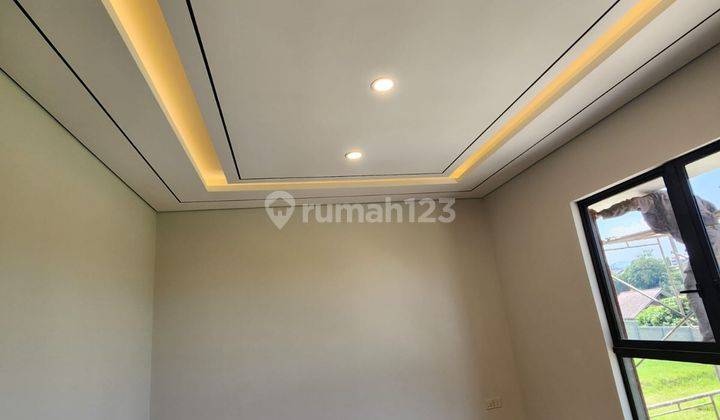 Dijual Rumah Baru Modern 3 Lantai di Bandung Utara Setraduta 1