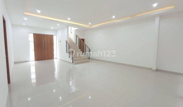 Jual Rumah Baru 2 Lantai di Kota Bandung Singgasana Pradana 1