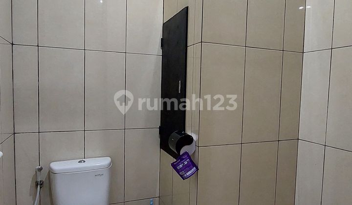 Ready-to-Use 2.5-Story Shophouse in Kota Baru Parahyangan 2