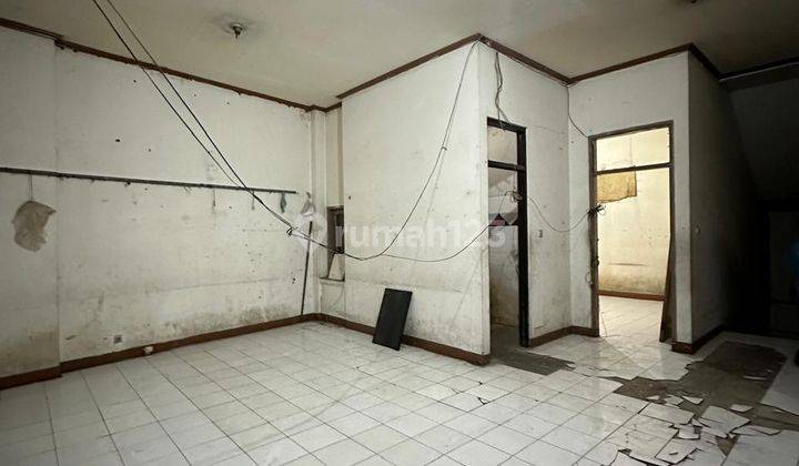 Di Jual Ruko Dengan Lokasi Strategis Di Cikawao, Bandung 1