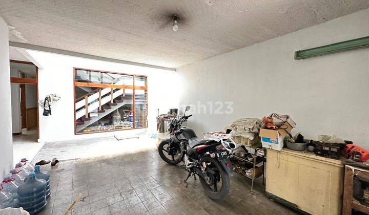 Dijual Rumah Strategis Tengah Kota di Rajawali Bandung 2