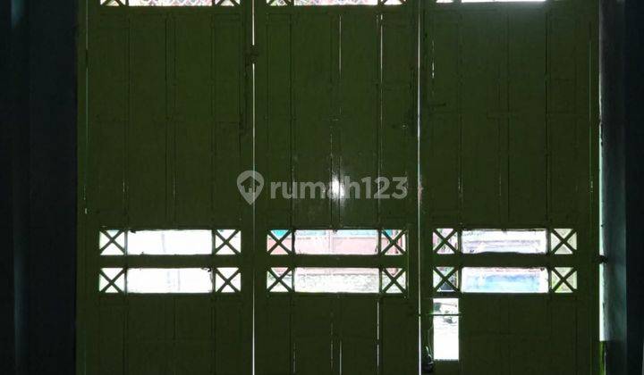 Rumah Bagus 2 Lantai Siap Huni Semi Furnished 2