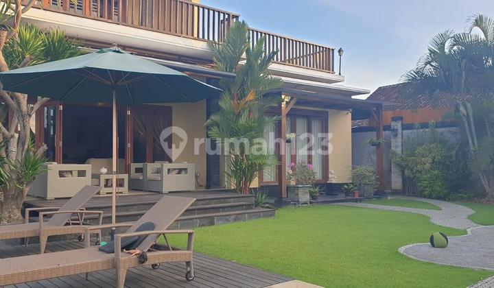 Rumah Mewah 2 Lantai Halaman Luas Dekat Sanur Denpasar Bali 1