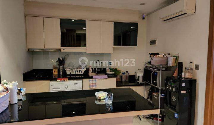 Jual Cepat Nego Apartemen The Mansion 2 BR Furnished Bagus 2