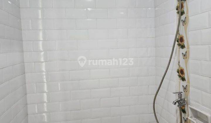 Sewa Apartement Season City 3 BR Unfurnished Bagus Tower B 2