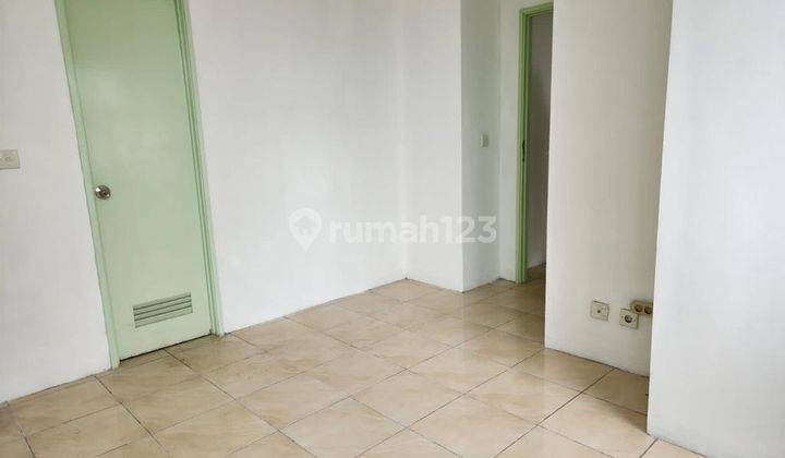 Sewa Apartement Season City 3 BR Unfurnished Bagus Tower B 3