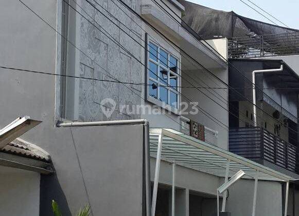 Rumah Siap Huni 2 Lantai di Riung Bandung 2