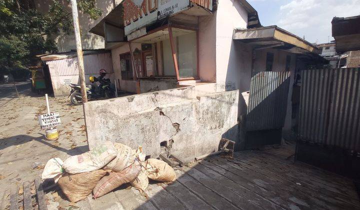 Rumah Lama Hitung Tanah Sangat Strategis Untuk Usaha di Cipaganti 5