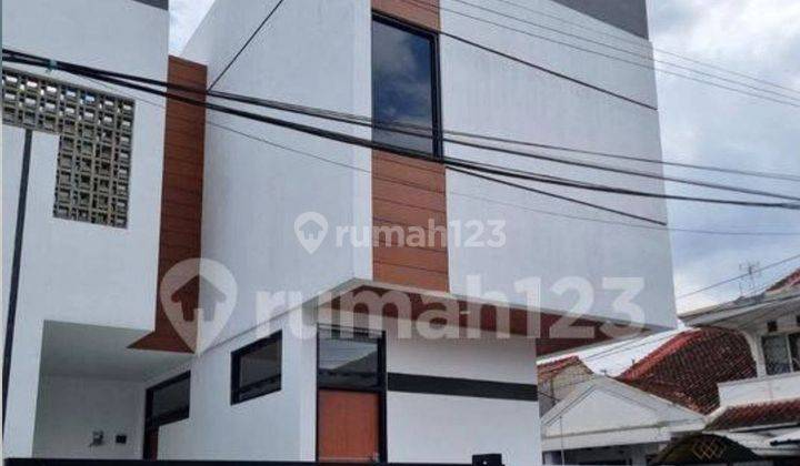 Rumah Baru Lokasi Strategis Margahayu Raya 1