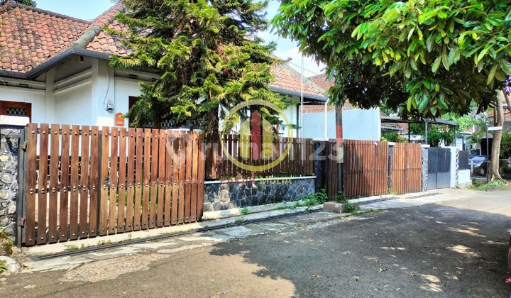 Rumah cantik dekat jl jakarta dan area riau bandung 2