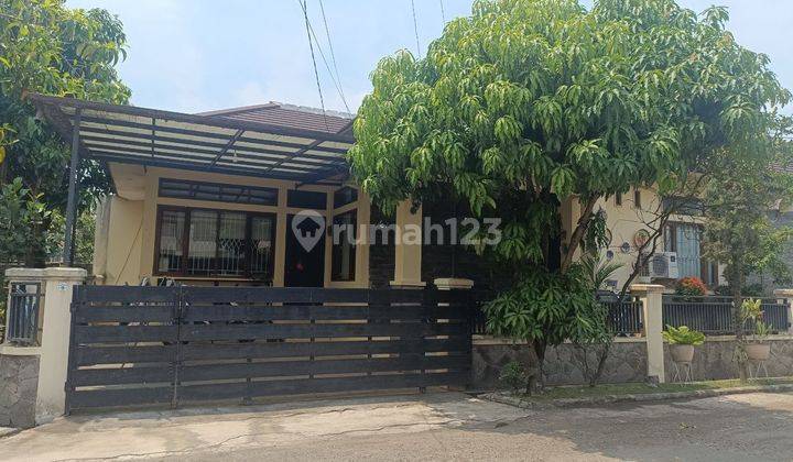 Rumah Besar di Cipaganti Indah Siap Huni 2 Lantai  1