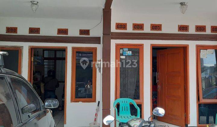 Rumah Lama Terawat di Kembar Timur Bandung Kota  2