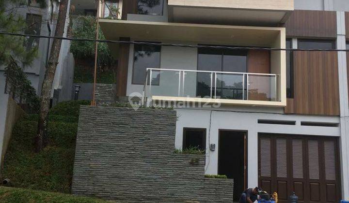 Rumah Siap Huni di Resort Dago Pakar Bandung  1