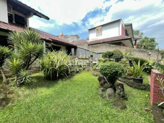 Dijual Rumah hook bagus terawat siap huni di Gegerkalong Bandung  2