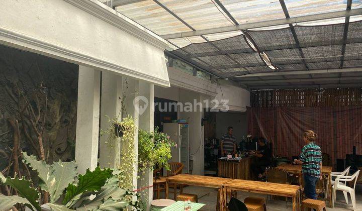 
Rumah lama 3 lantai cocok untuk usaha dan rumah kost di turangga 2