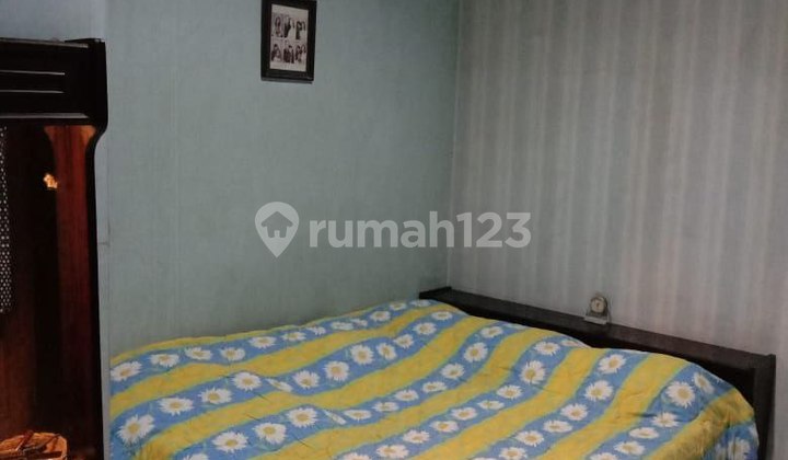 For Sale: Nice Ready-to-Live Strategic House in Setra Duta. 2