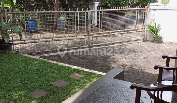 Dijual Rumah Terawat Lokasi Terbaik Di Ciumbuleuit Bandung Utara Dijual Rumah Terawat Lokasi Terbaik Di Ciumbuleuit Bandung Utara