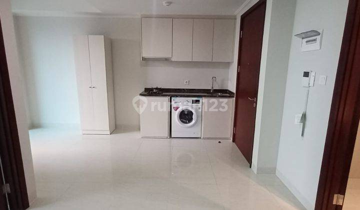 Apartemen Green Sedayu 3 Kamar Tidur Semi Furnished Bagus 2