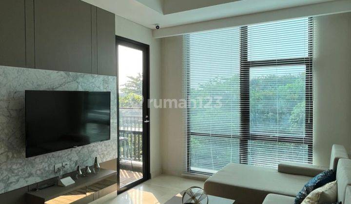 Tinggal 1 unit 2BR, Apartemen Aerium Jakarta Barat Lokasi Premium Premium, Permata Buana 2