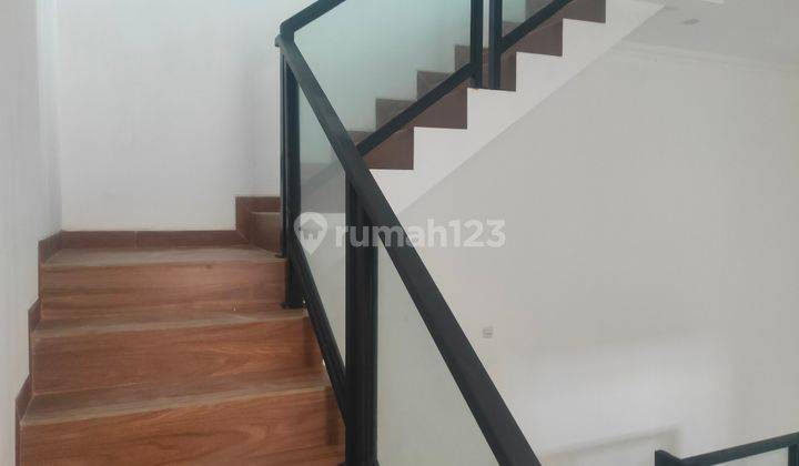 Rumah Baru 3lantai Siap Huni Di Kft Cengkareng Jakarta Barat 2