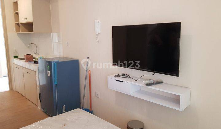 Disewakan Furnished Studio Apartemen Tokyo Riverside PIK 2 2