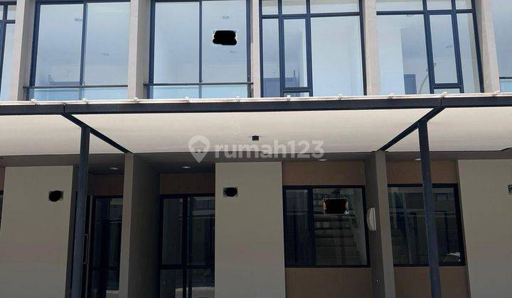 Disewakan Rumah Pik 2 Milenial Uk 4.5x12.5 Kosongan 2 Lantai 1