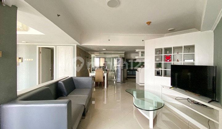 For Rent 3 BR Apartment Aryaduta Semanggi / Sudirman Tower Condominium STC South Jakarta