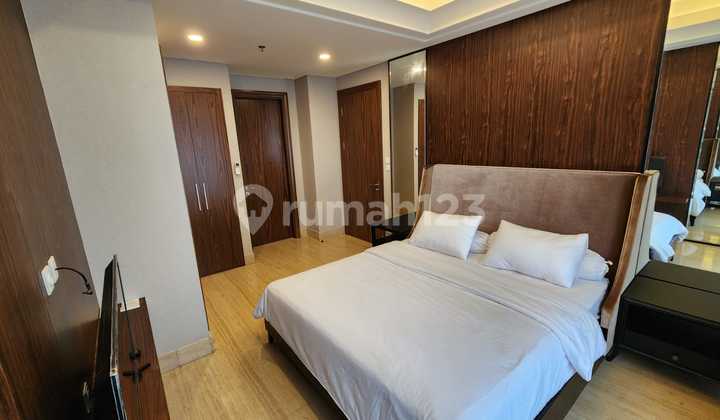 Disewakan Cepat Apartemen South Hills 2Br Luas 97 M2 Bagus Jakarta Selatan 2