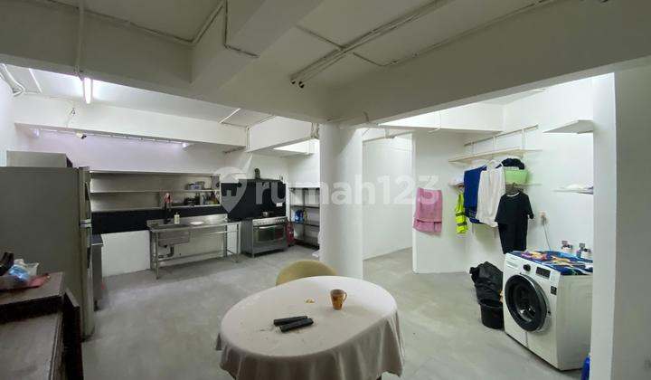 Disewakan Rumah Widya Chandra 5 Br Luas 800 M2 Private Pool Jakarta Selatan 2