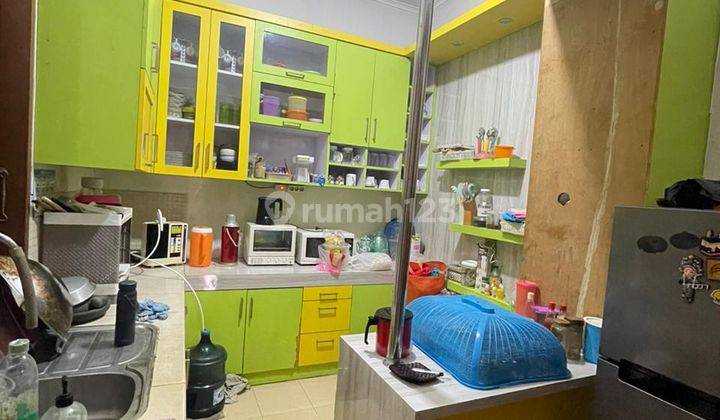 Dijual Rumah 2 Lantai 5 Kamar Tidur Strategis Dekat Dengan Pintu Tol Pulogebang Jakarta Timur 2