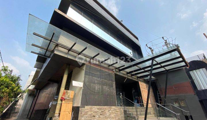 Dijual Gedung 3 Lantai Ex Bar And Resto Kemang, Jakarta Selatan