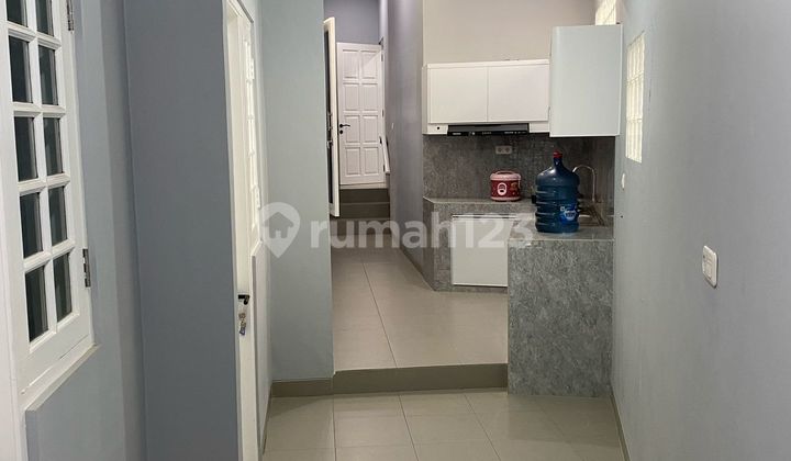 Dijual Rumah Mewah 5 Br Luas 400 M2 Strategis Unit Kebayoran Baru, Jakarta Selatan 2
