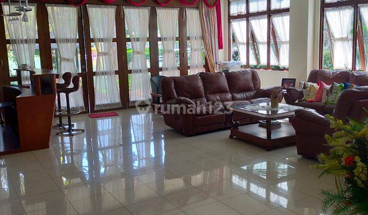 Dijual Villa 4 BR View Langsung Danau Bagus, Kota Bunga Cipanas 1