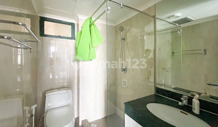 For Rent 3 BR Apartment Aryaduta Semanggi / Sudirman Tower Condominium STC South Jakarta