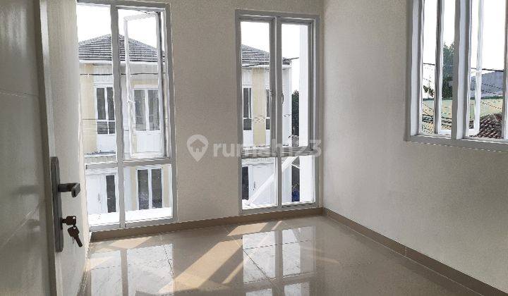 Rumah Minimalis 2lantai Lokasi Strategis Bsd 2