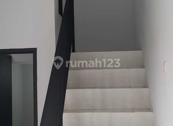 Rumah Murah 2 Lantai Dan Nyaman Dikawasan Elite  3