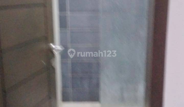 Rumah minimalis 2 Lantai Dalam Cluster Full Furnished Cipete 8