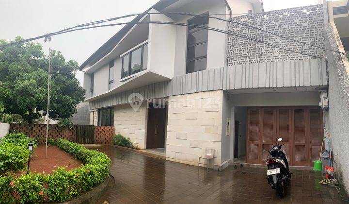 Rumah Mewah 3 Lantai Minimalis Modern Dalam Komplek Di Pancoran Lingkungan Tenang Dan Lokasi Strategis 1