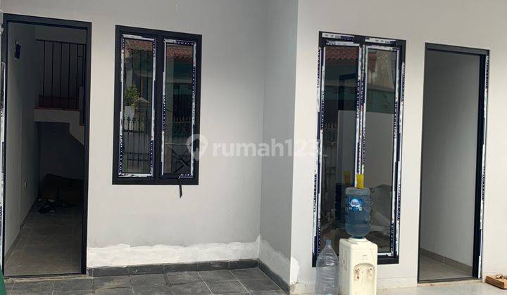 Disewakan Rumah Baru Minimalis 2 Lantai Bisa Untuk Kantor Semi Furnsihed Di Tebet 2