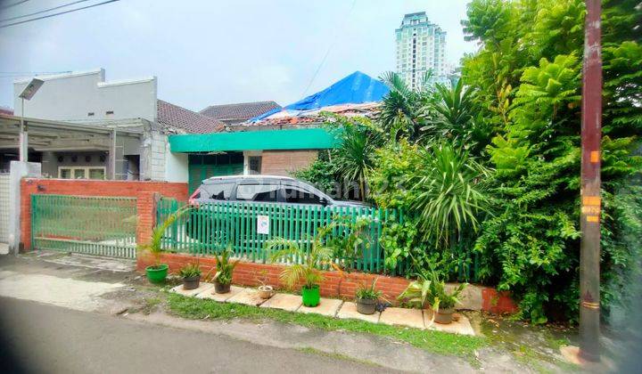 Dijual Rumah Tua Hitung Tanah Dalam Komplek Lokasi Tenang Dan Strategis Dekat Perkantoran  1