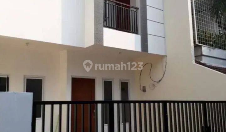 Rumah Minimalis 2 Lantai Lokasi Strategis Dan Tenang Di Tebet 1