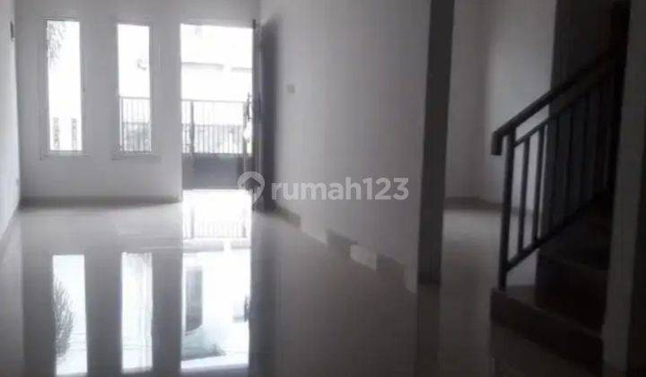 Rumah Minimalis 2 Lantai Lokasi Strategis Dan Tenang Di Tebet 2