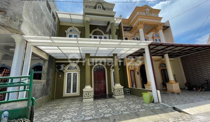 RUMAH MEWAH DALAM KOMPLEKS DI JLN AH NASUTION  2