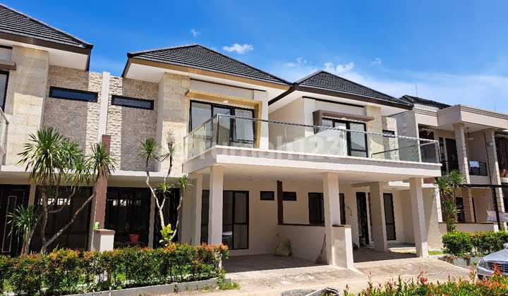 Brand new house cheap in Bintaro sector 9