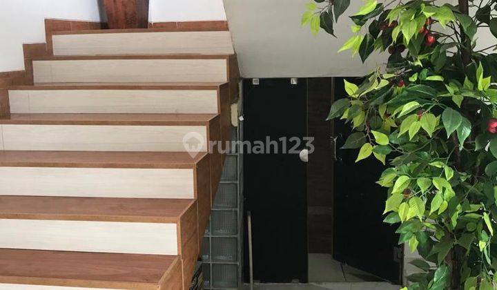 Rumah pejaten barat  luas bisa untuk kantor/kost2an 1