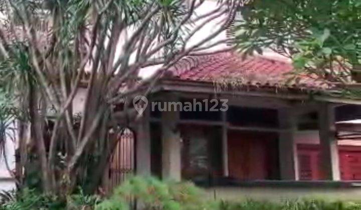 Dijual cepat Rumah halaman luas di Rempoa Bintaro jaksel  1