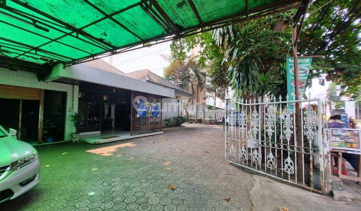 Dijual rumah di Menteng JakPus pinggir jalan raya 2