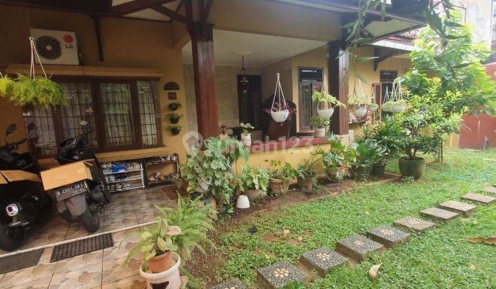 Rumah lokasi strategis bisa untuk usaha di pesanggrahan Bintaro 1