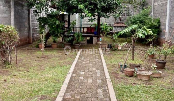 Rumah di Pejaten Barat JakSel ada sisa tanah luas 1